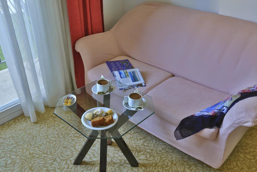 Kiraz Butik Hotel Alaçatı Zimmer foto